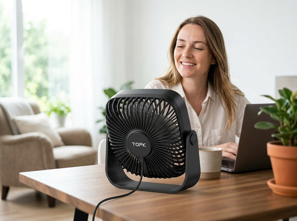 Portable USB Desk Fan — Lifestyle - Home | Generated by Modelize